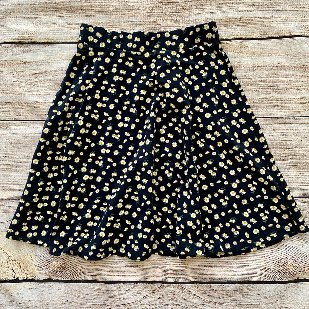 Superdry Navy & White Daisy Print Knit Skirt Ladies Teen Sz XS